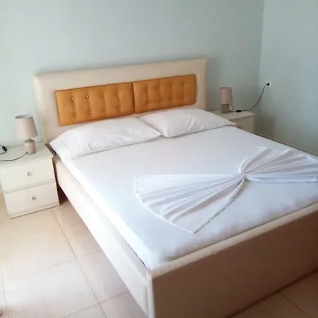 Ago * Σαράντα